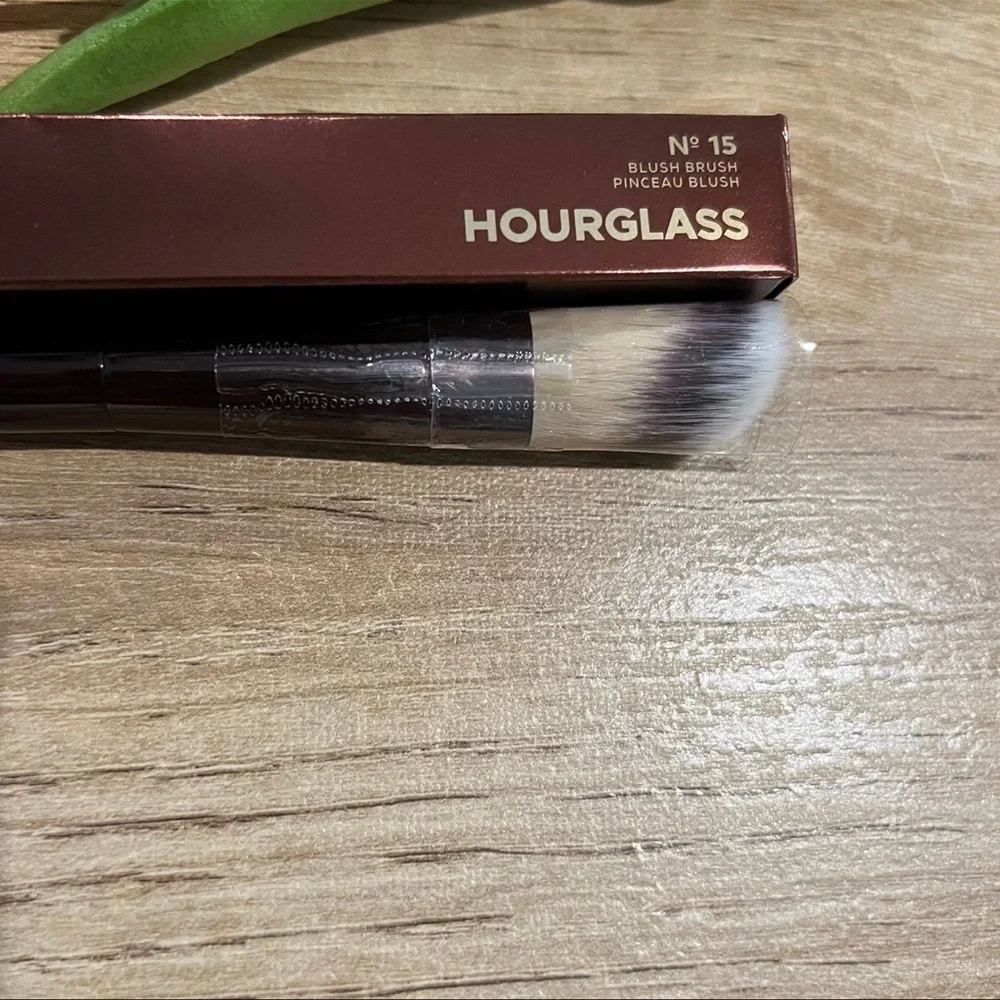 Hourglass cosmetics makeup